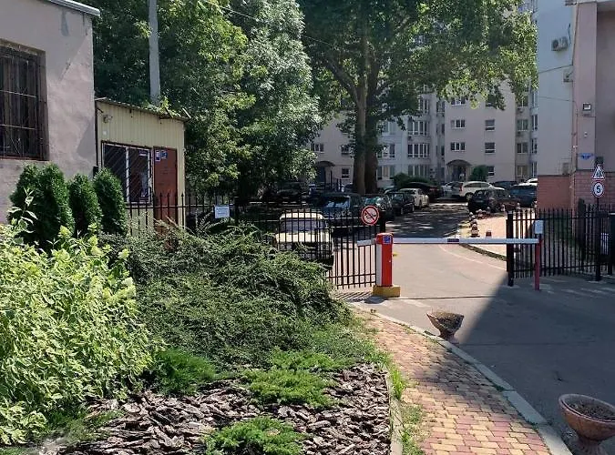 Staroportofrankovskaya&pastera Street Lägenhet *