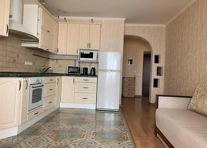 Appartement Staroportofrankovskaya & Pastera Street