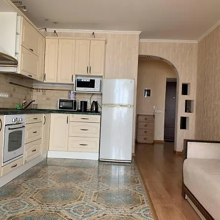 Apartman Staroportofrankovskaya & Pastera Street